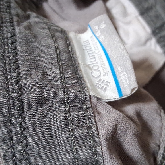 COLUMBIA Mens Shorts Grey Gray 34 x 9 Preowned Used - Picture 4 of 6